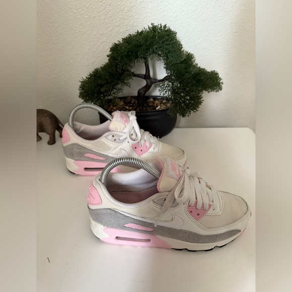 Nike Air Max 90 Women's Sneakers - Pink, White, and Gray - Picture 3 of 7
